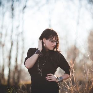 Meet your Posher, Angela